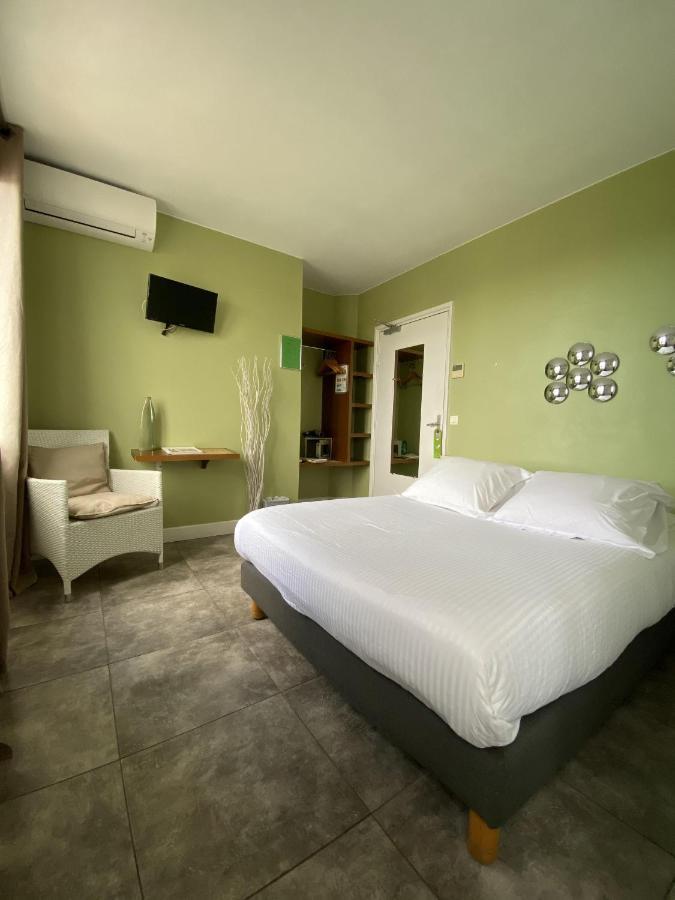 Hotel La Rotonde Ла Круа-Вальме Экстерьер фото